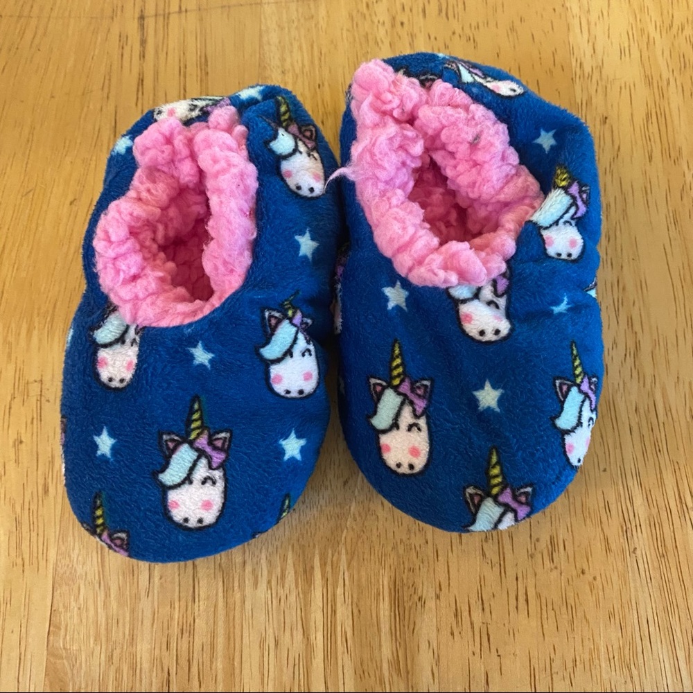 Blue Pink Fuzzy Unicorn Bow Stars Girls Slippers
